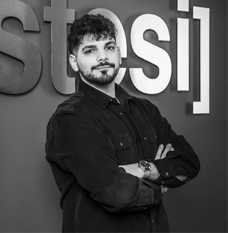 foto di Mario Avdullaj, Software Analyst/Developer di Stesi