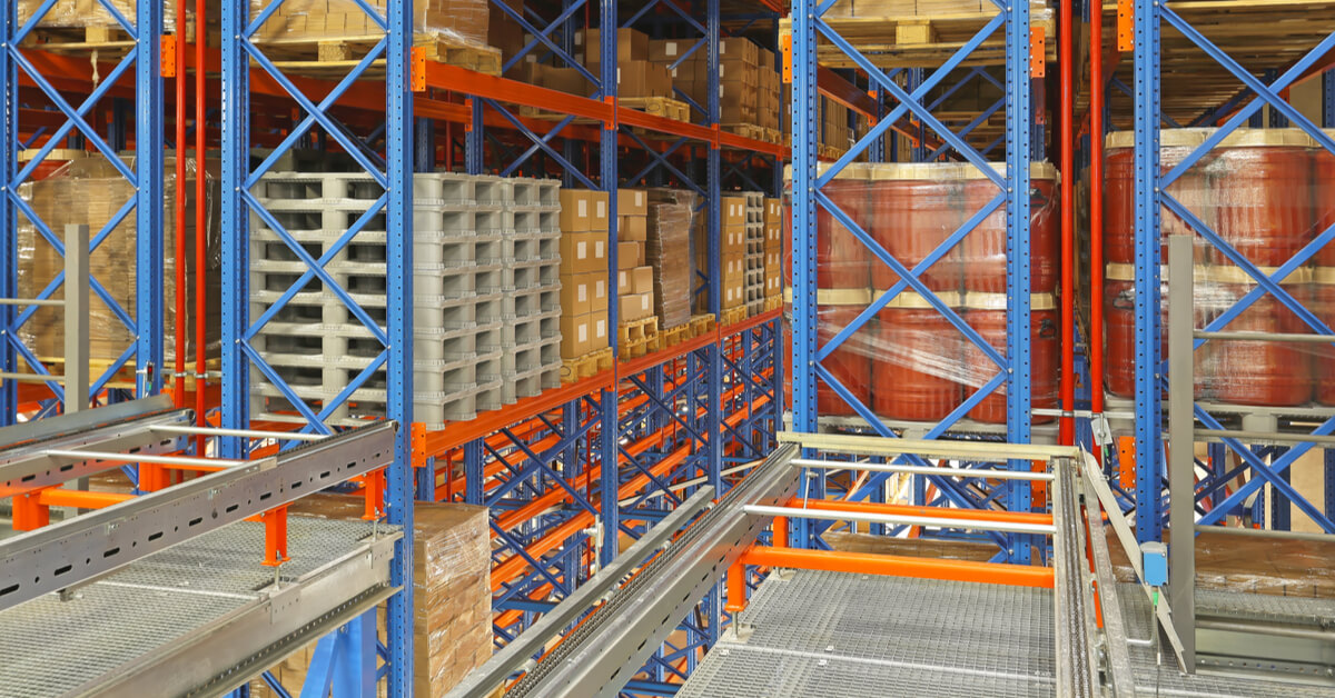 Miniload: come funziona e come integrarlo nel proprio magazzino